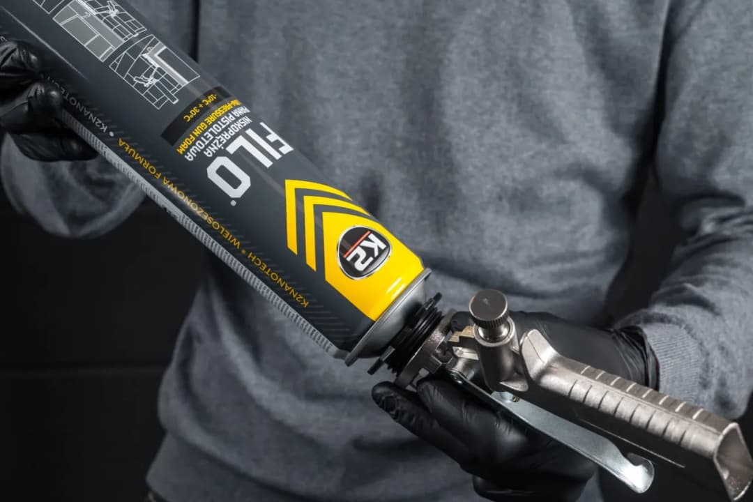 Jak prawidłowo używać pianki montażowej niskoprężnej – uniknij błędów i oszczędź czas