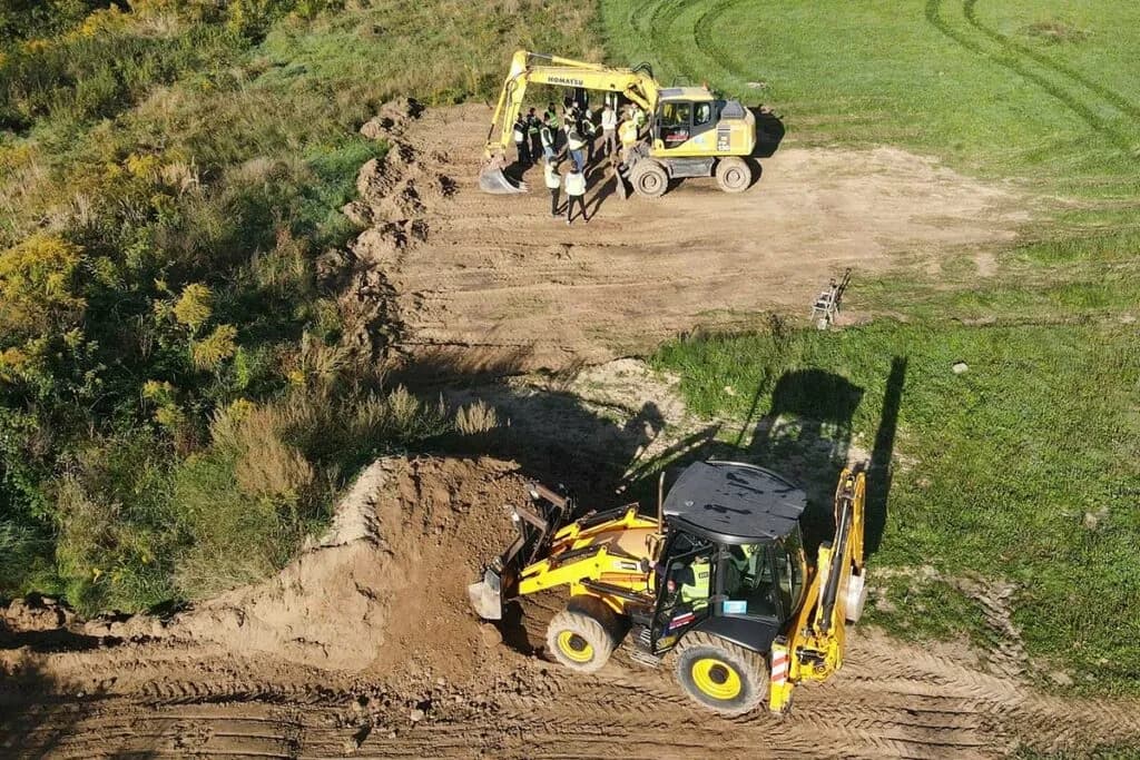 Czy kurs na koparkę jest trudny? Wymagania, wyzwania i porady dla początkujących