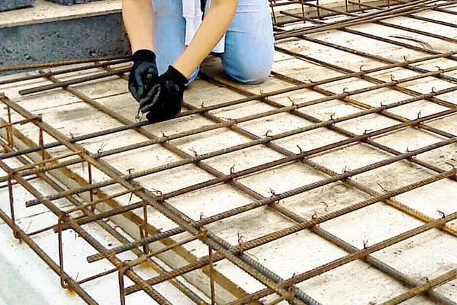 Ile kosztuje szalowanie stropu? Przełamując mity o wydatkach budowlanych